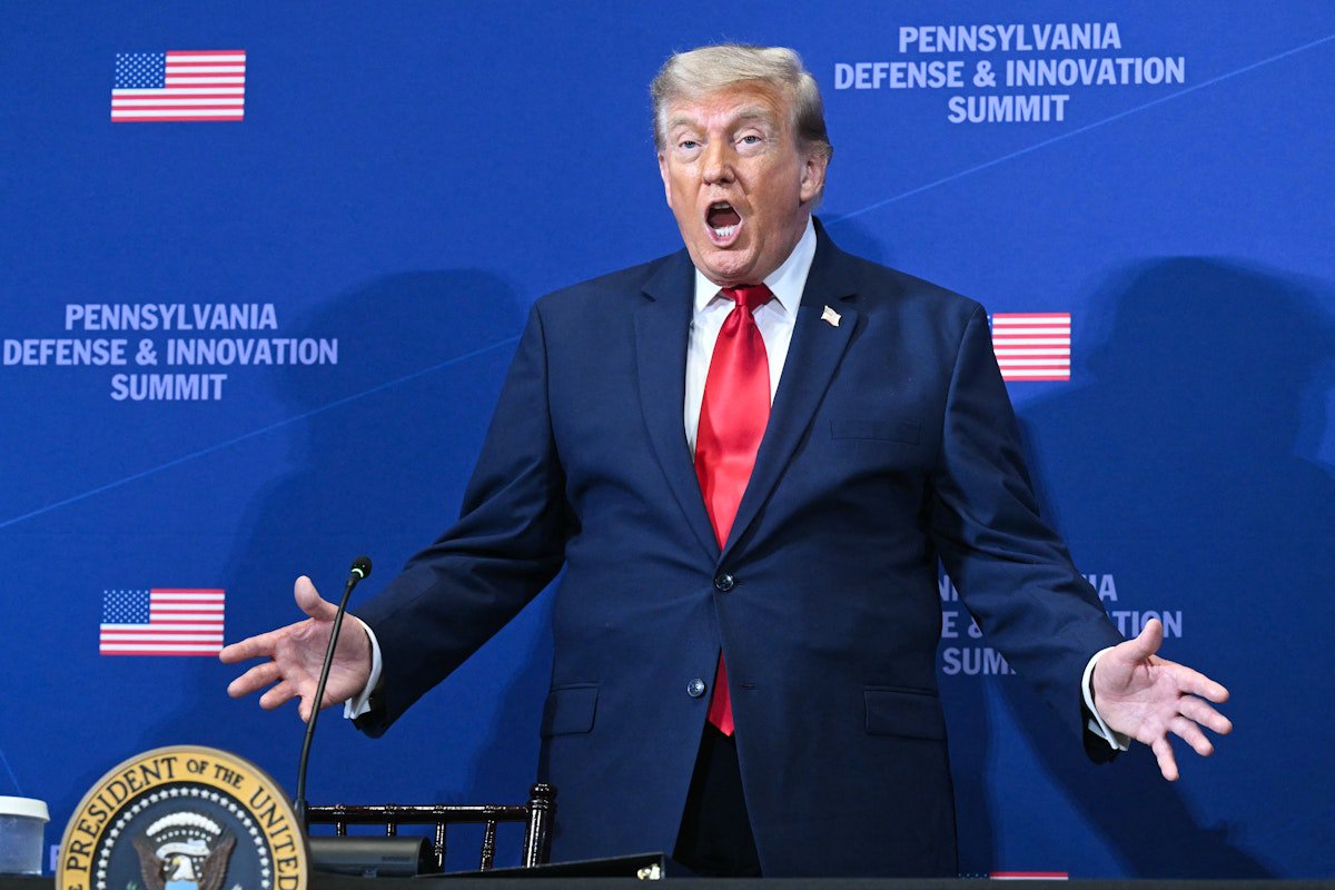 The World’s Worst Nightmare: Donald Trump in
Charge of a Real-Live War