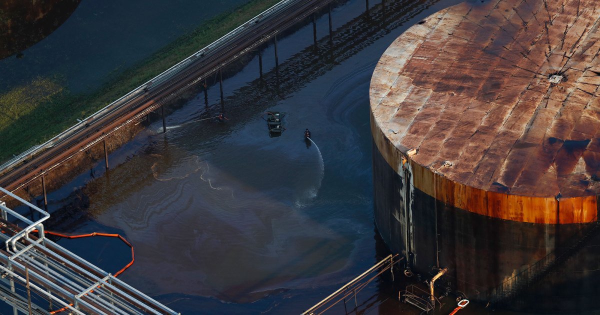 Thousands of Toxic US Sites at Risk of Future Flooding