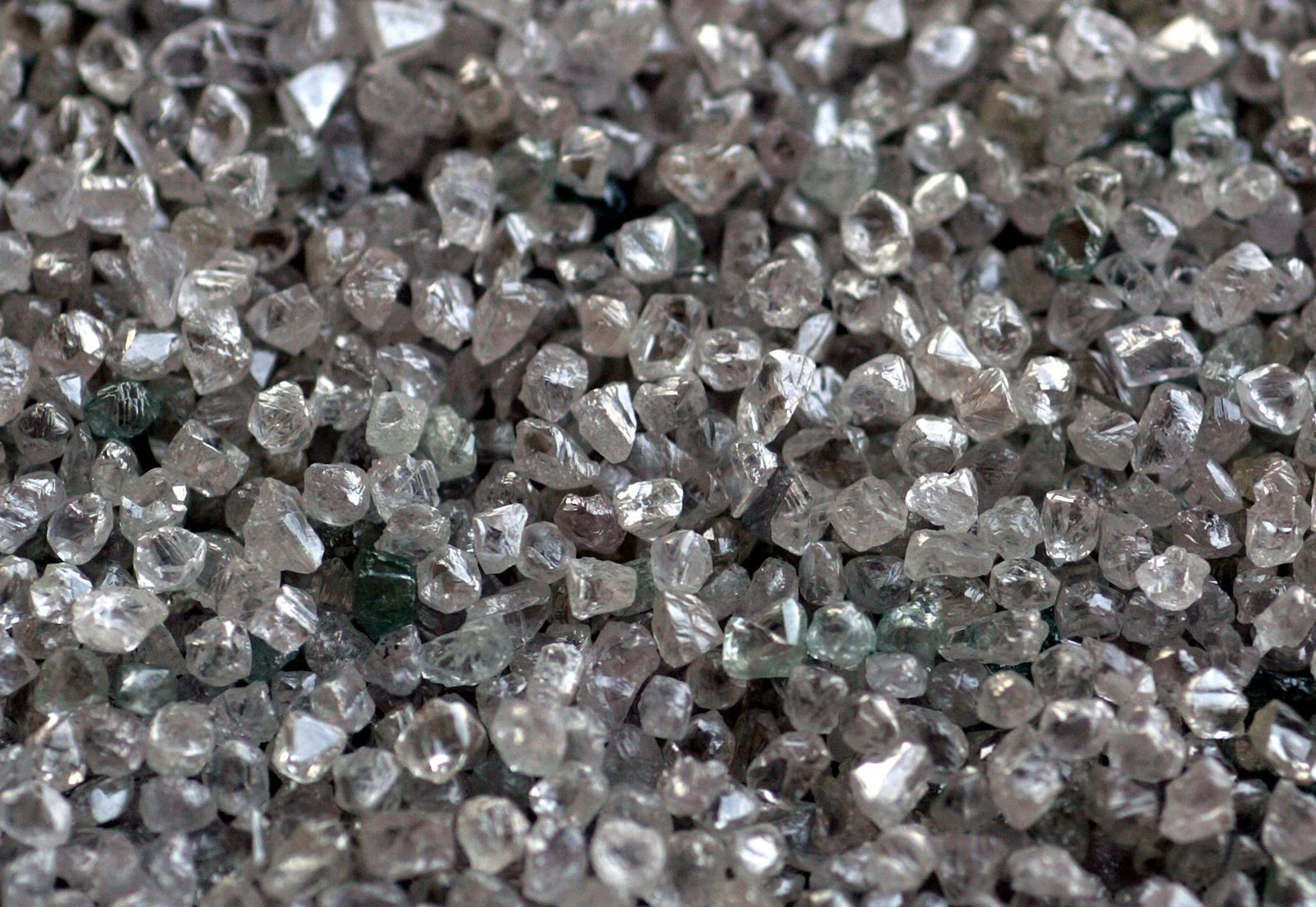 Anglo names preferred bidder for De Beers stake