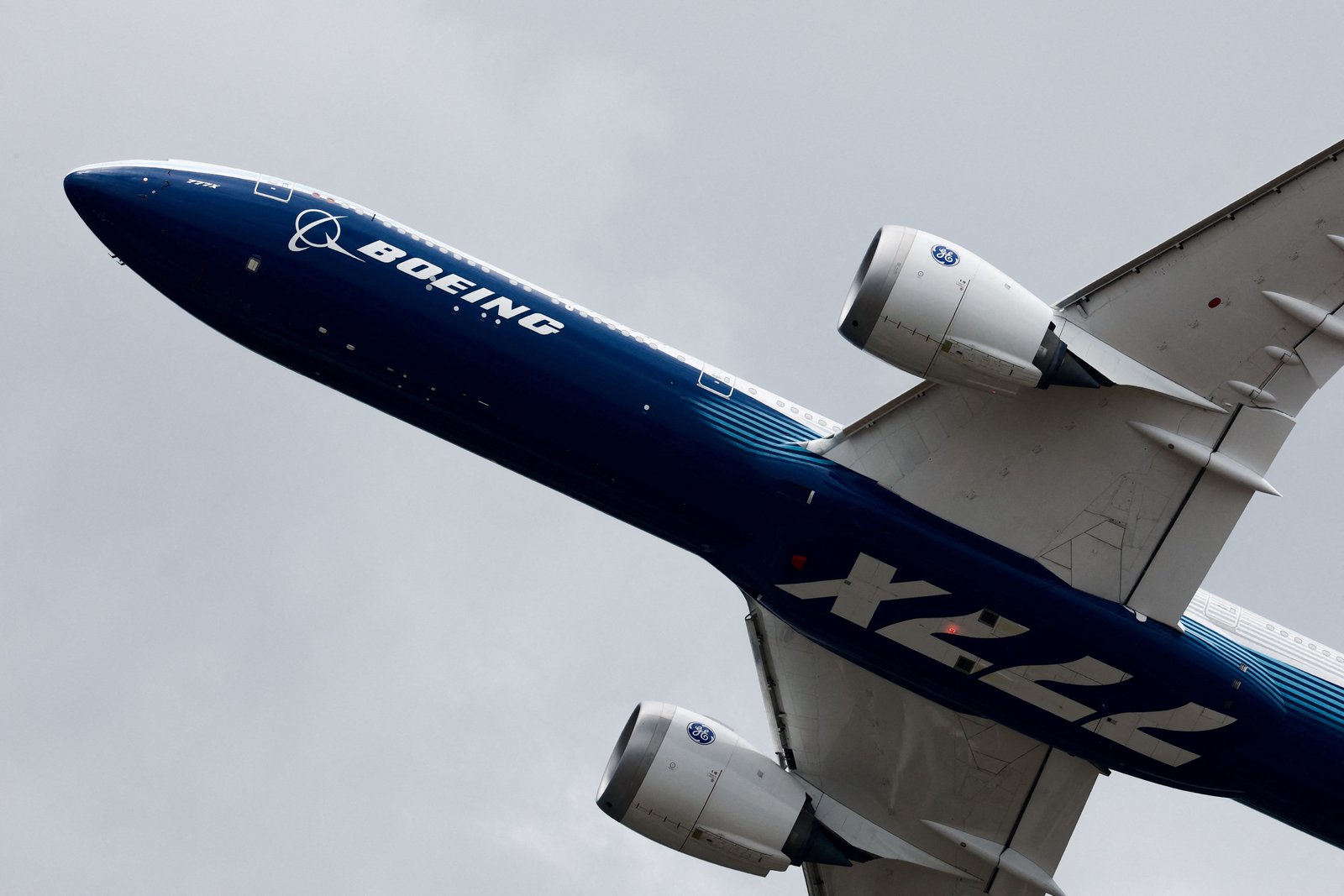 FAA certifies Boeing 737 Max 7