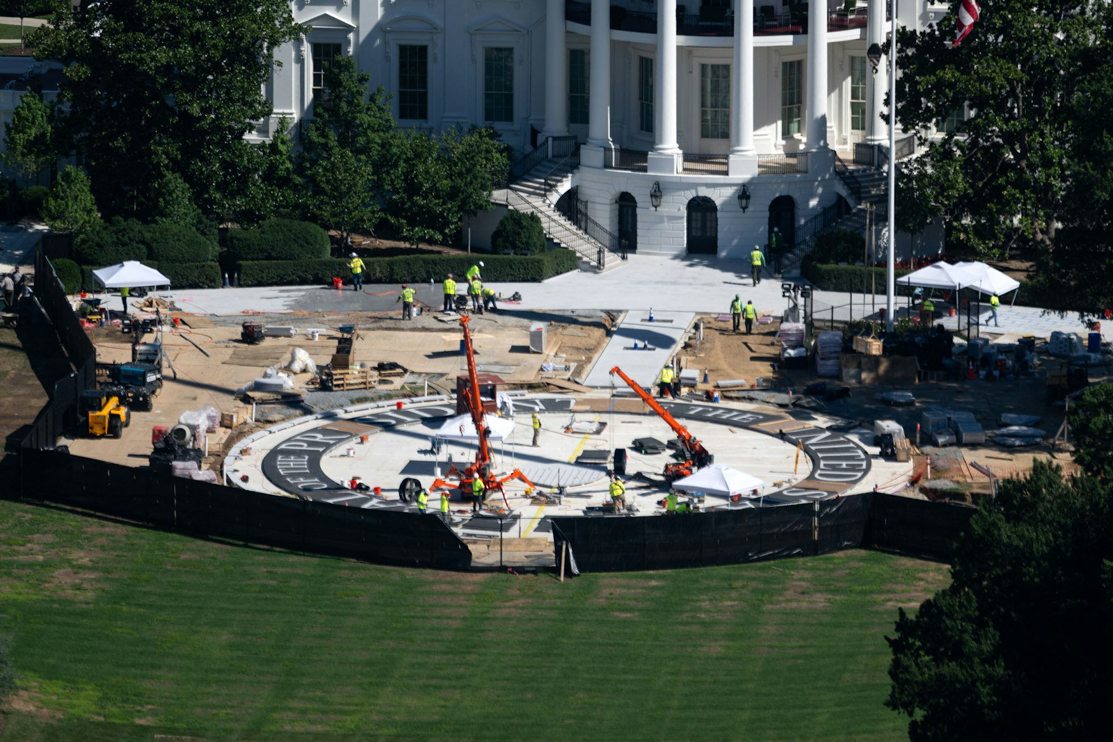 Trump Abruptly Changes Course on Renovation, Undoing Weeks of Work