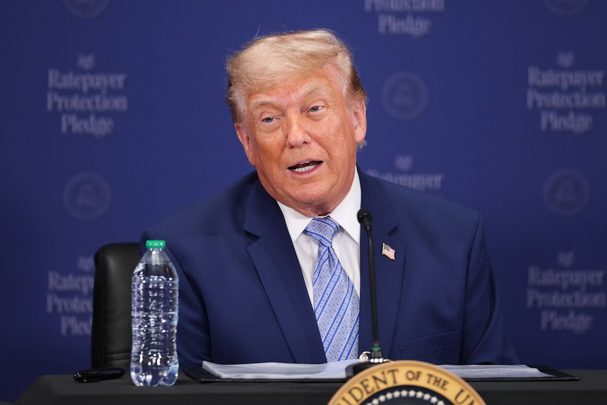 Clip &amp; Save: Trump Says People Are “Begging” to Live Near Data Centers