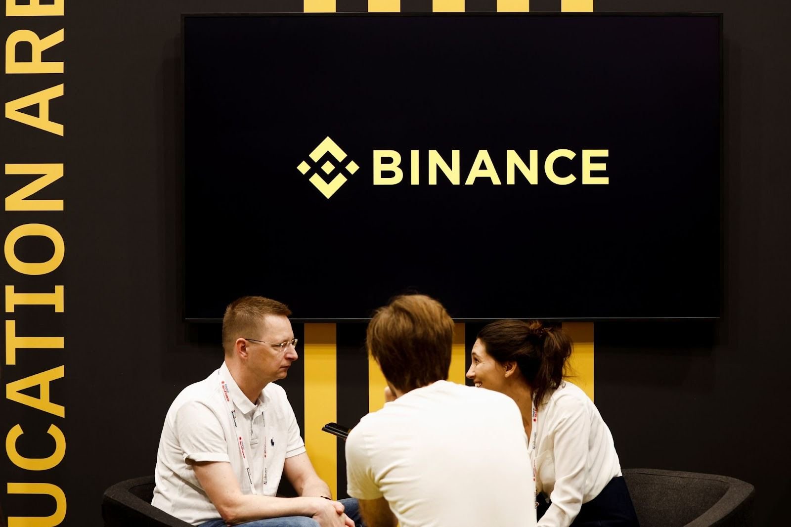Crypto giant Binance to transfer operations to Abu Dhabi