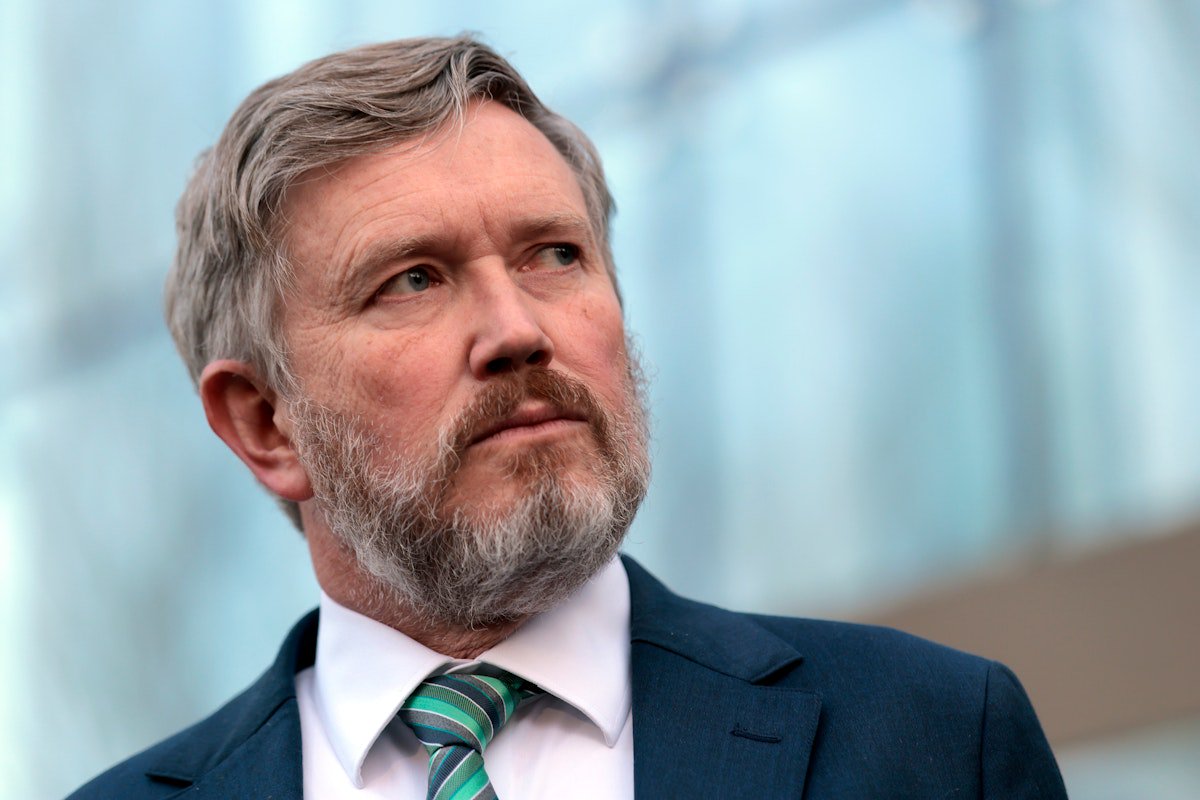 3 GOPers Break Ranks to Challenge Tariffs as Trump Drops Bombshell