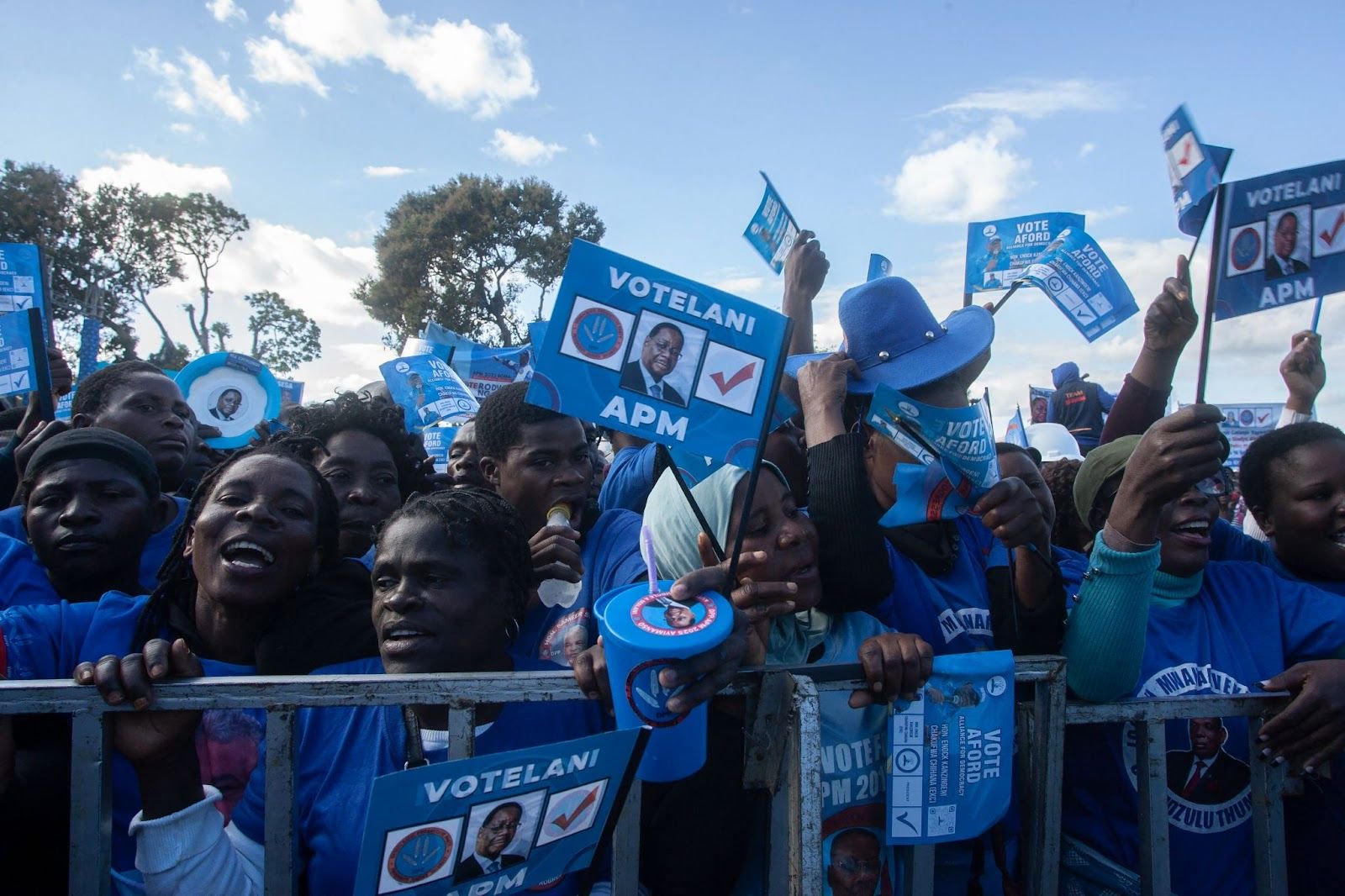 As Malawi prepares for polls, analysts predict second round of voting