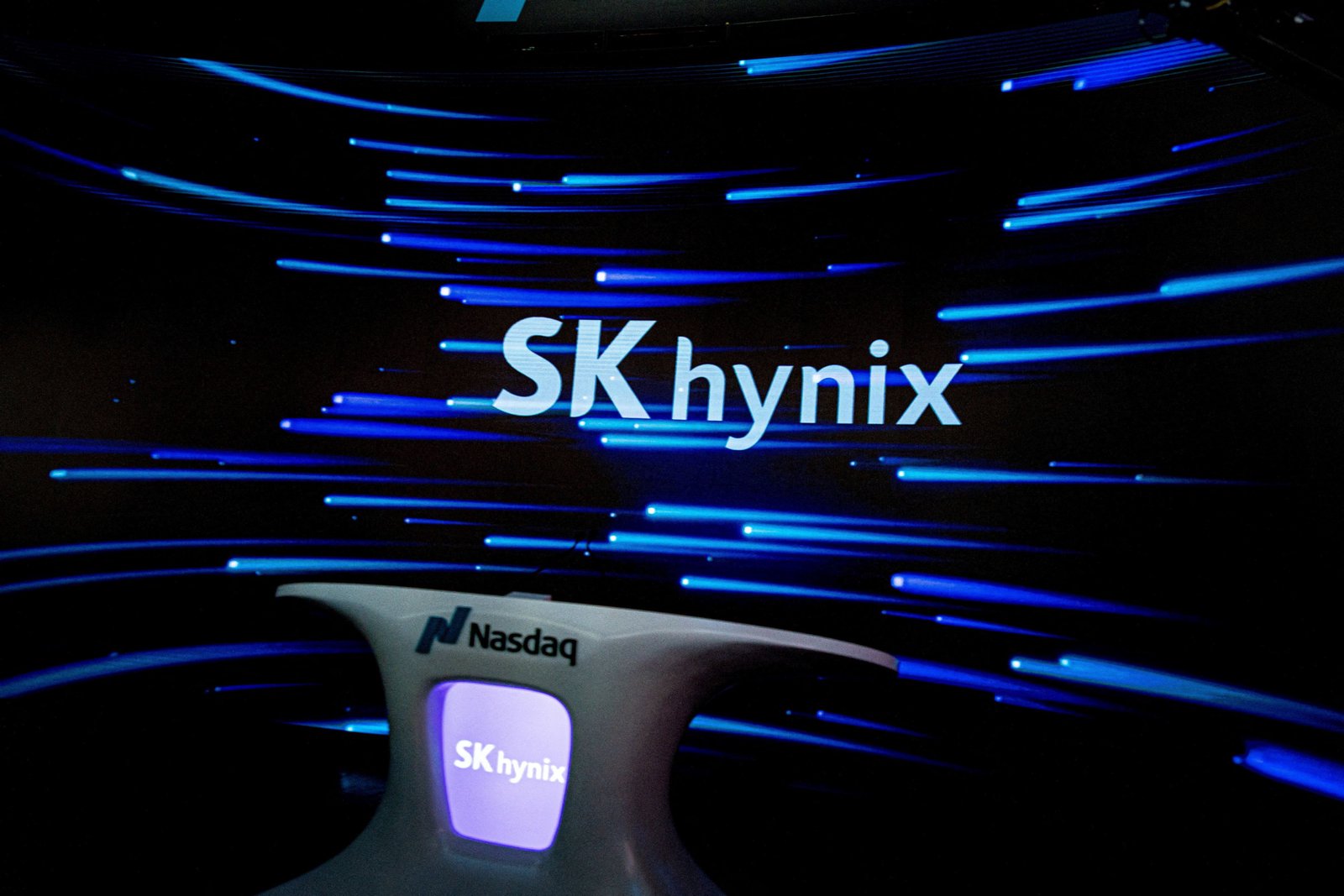 Asian chips lead global tech selloff as AI concerns grow