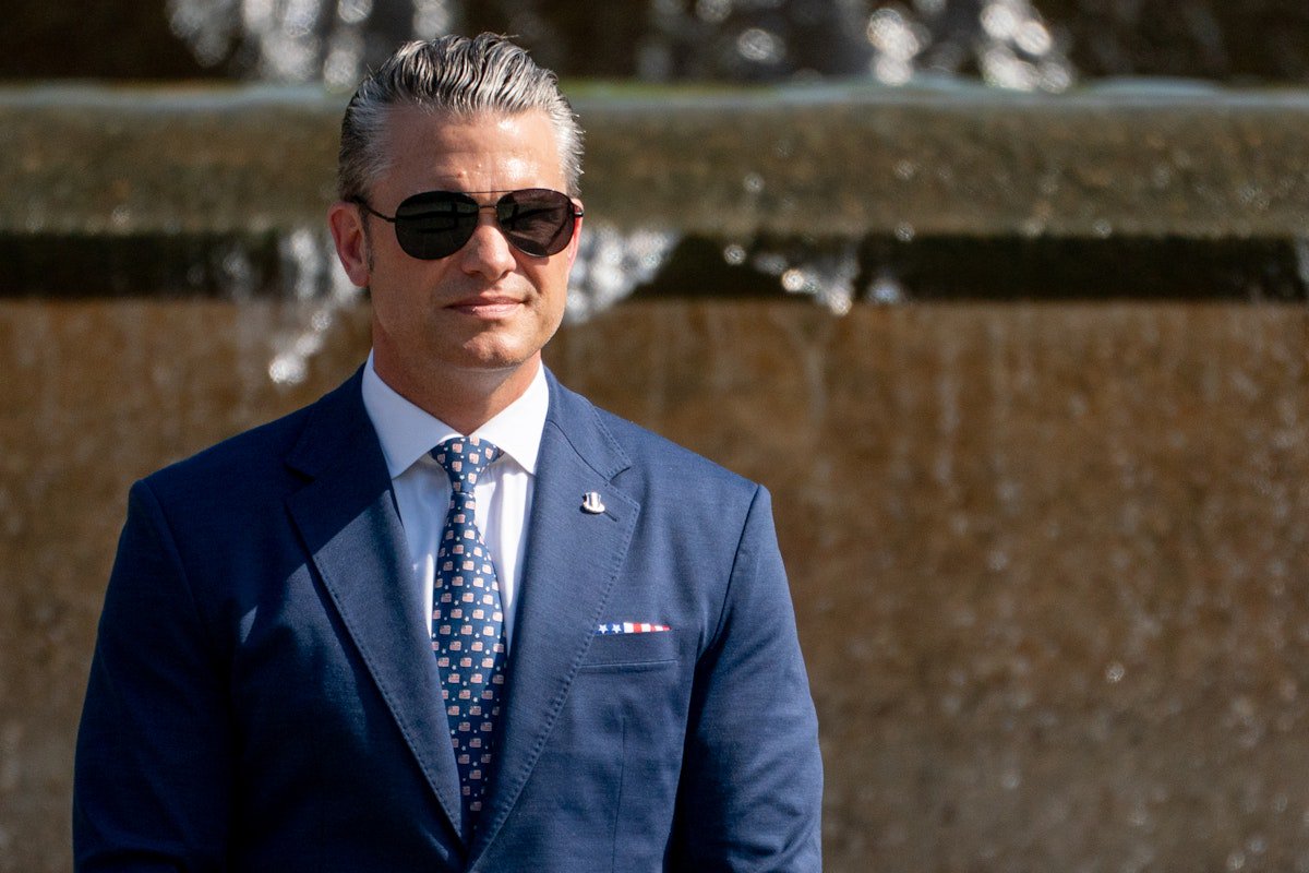 Pete Hegseth Overturns Review of Pilots in July 4 Stunt