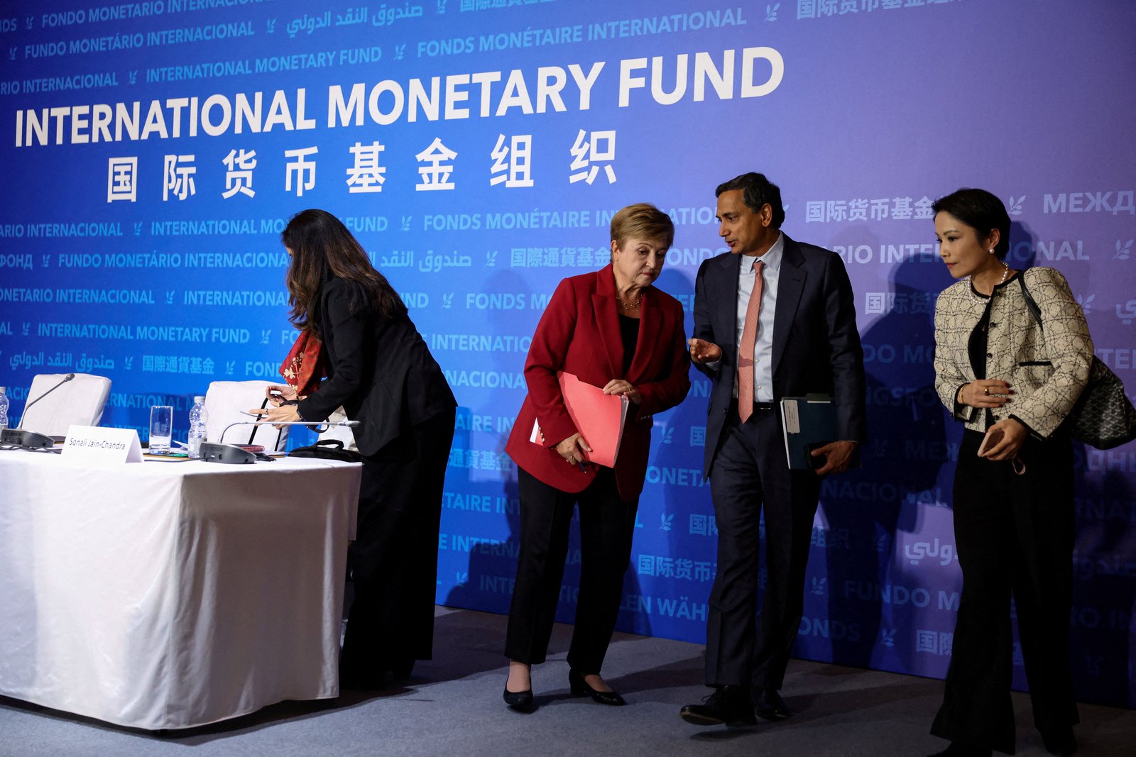 IMF lifts global growth outlook on AI boom