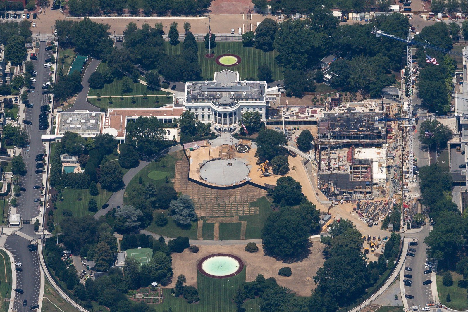 Behind Lockheed subsidiary’s payments for new White House helipad