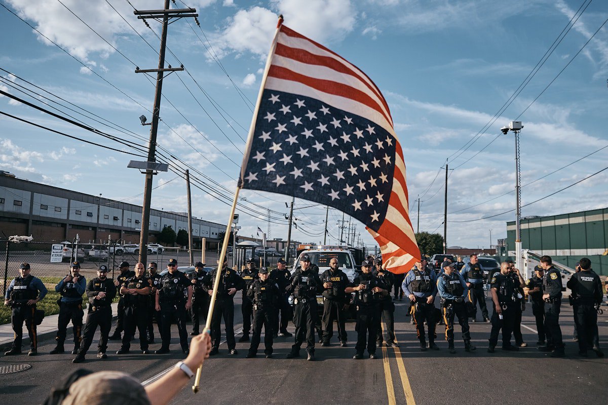 Democratic Mayor Threatens to Sue to Shut Down ICE Detention Center