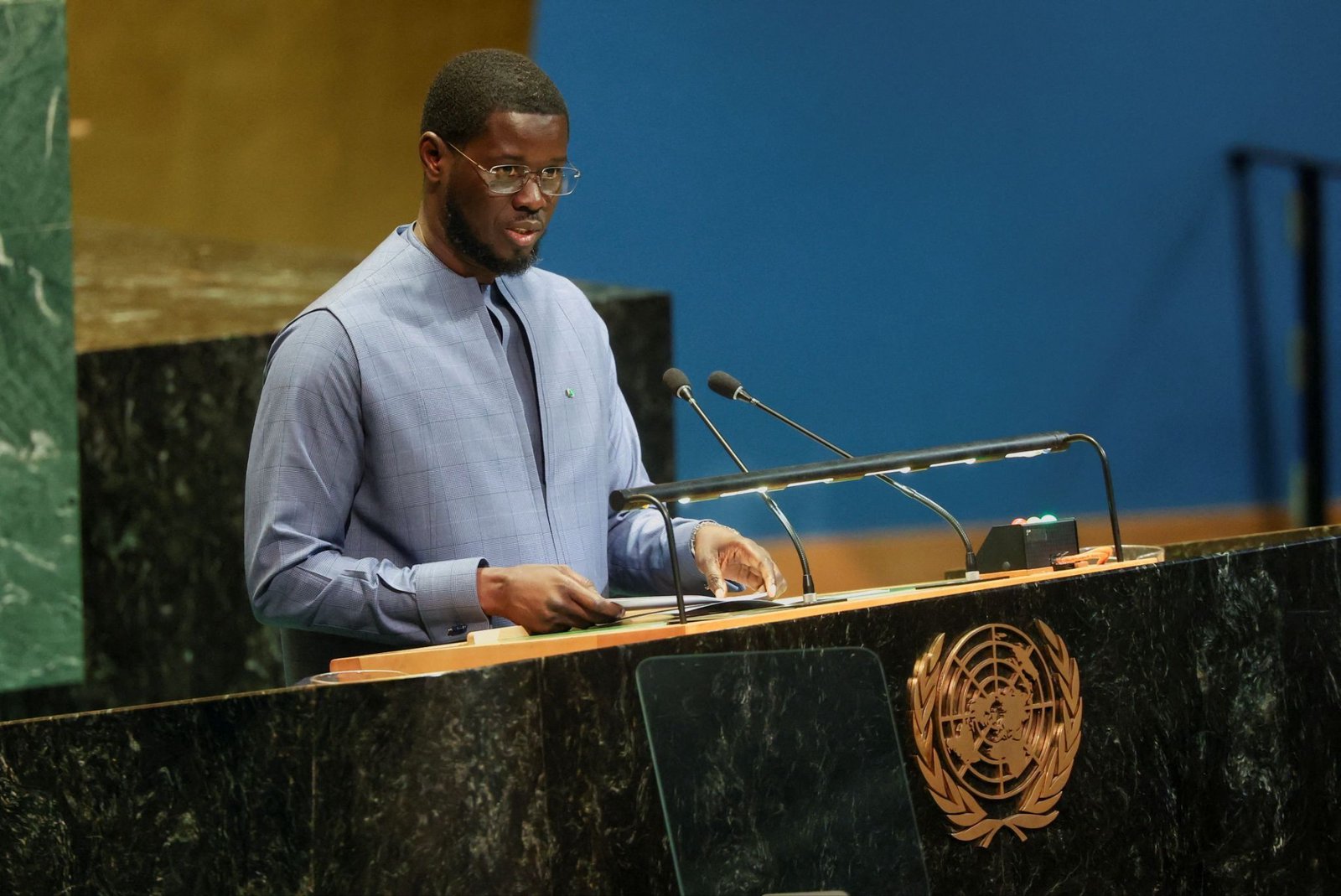 Senegal's president to set up new political party