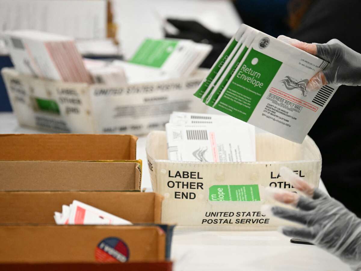 Experts Warn Trump Order Would Effectively End the Ability to Vote by Mail