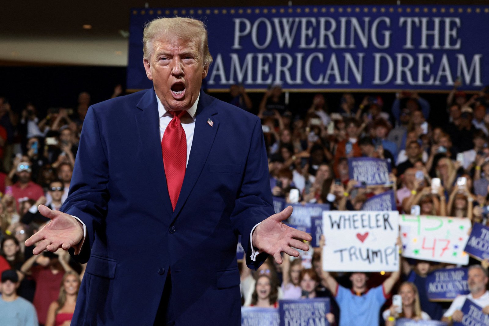 Trump ducks Supreme Court with new tariffs