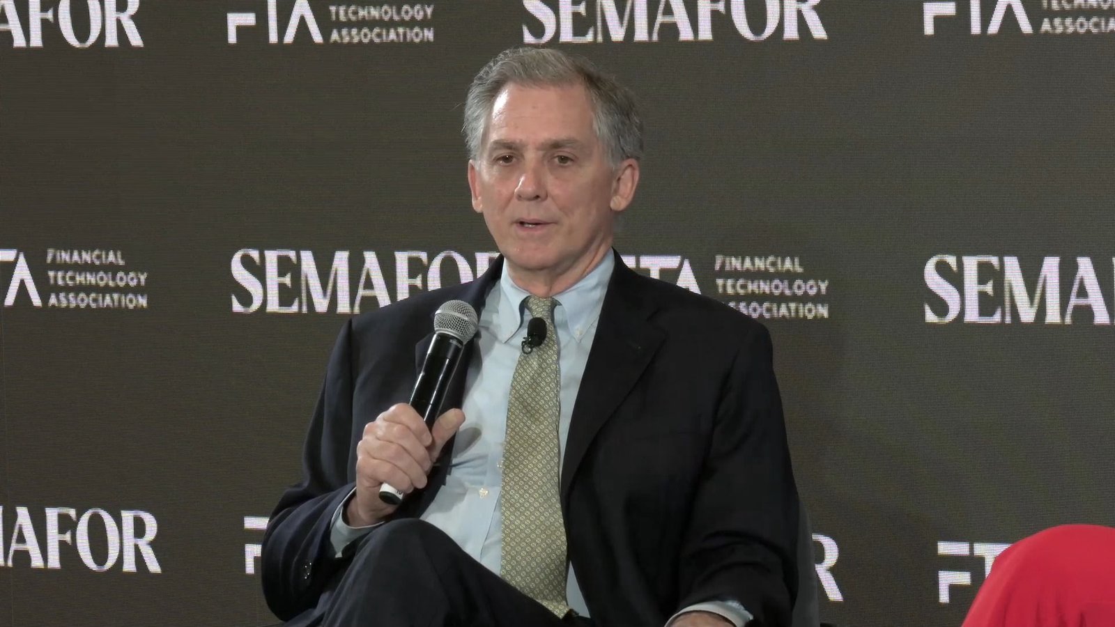 Top Republican pumps brakes on prediction markets regulation