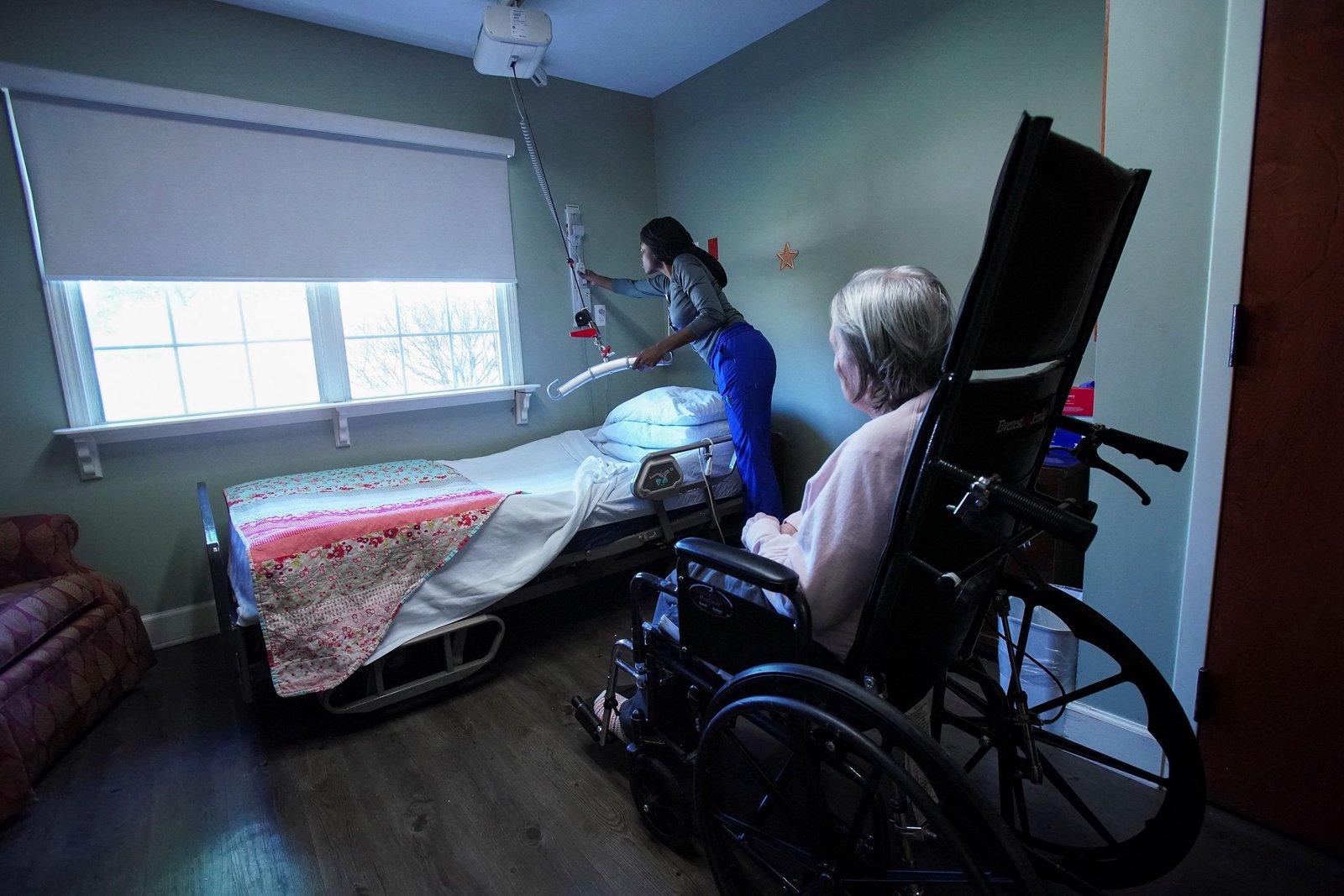 Elder care costs threaten wealth transfer