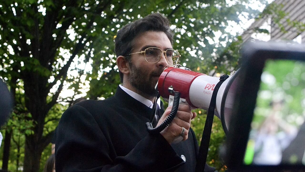 Hasan Piker and Cenk Uygur blocked from entering UK