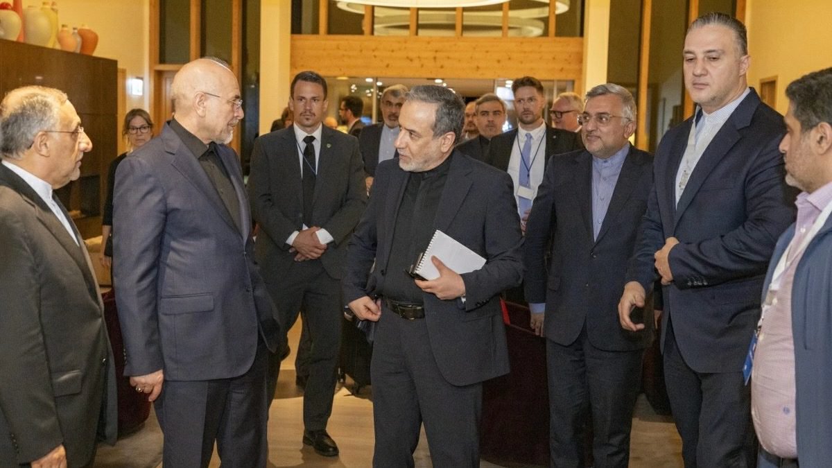 Despite disruptions caused by Trump’s threats, Iran and US claim ‘major progress’ in talks