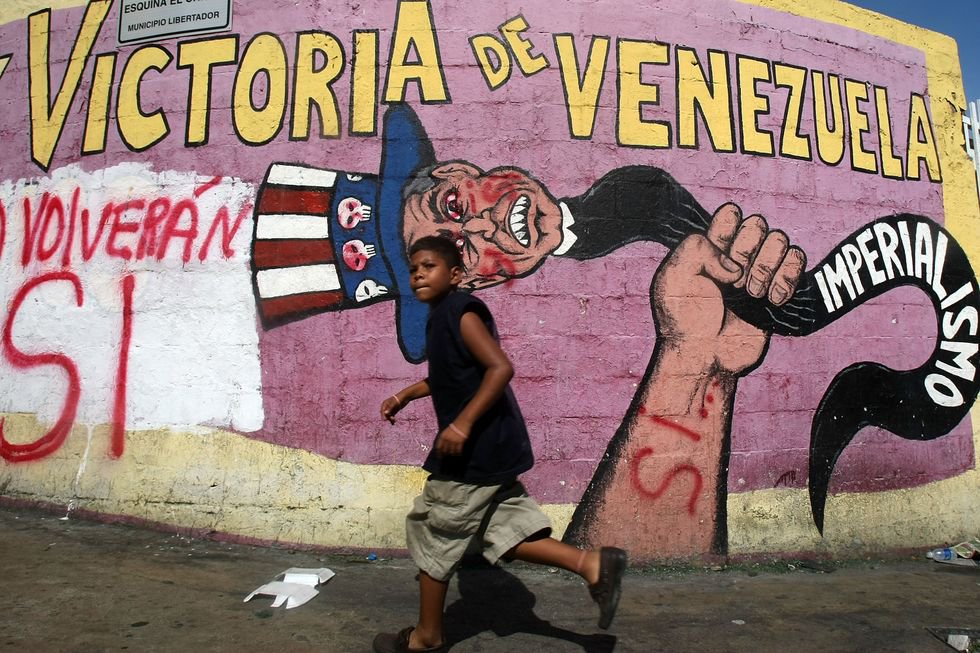 Trump CIA Intervention in Venezuela Risks Another US War of Choice, Experts Warn