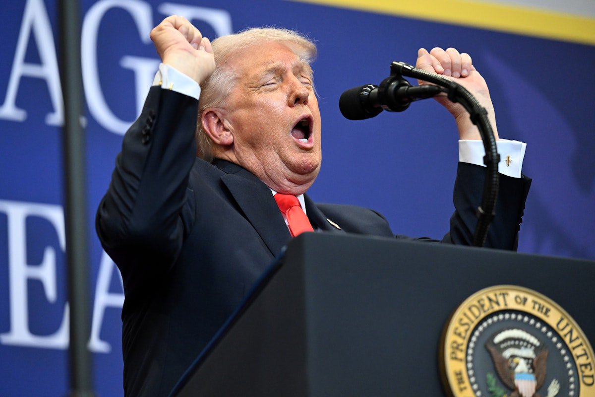 Transcript: Trump’s Sunsetting Visibly Worsens as MAGA Cult Cracks Up