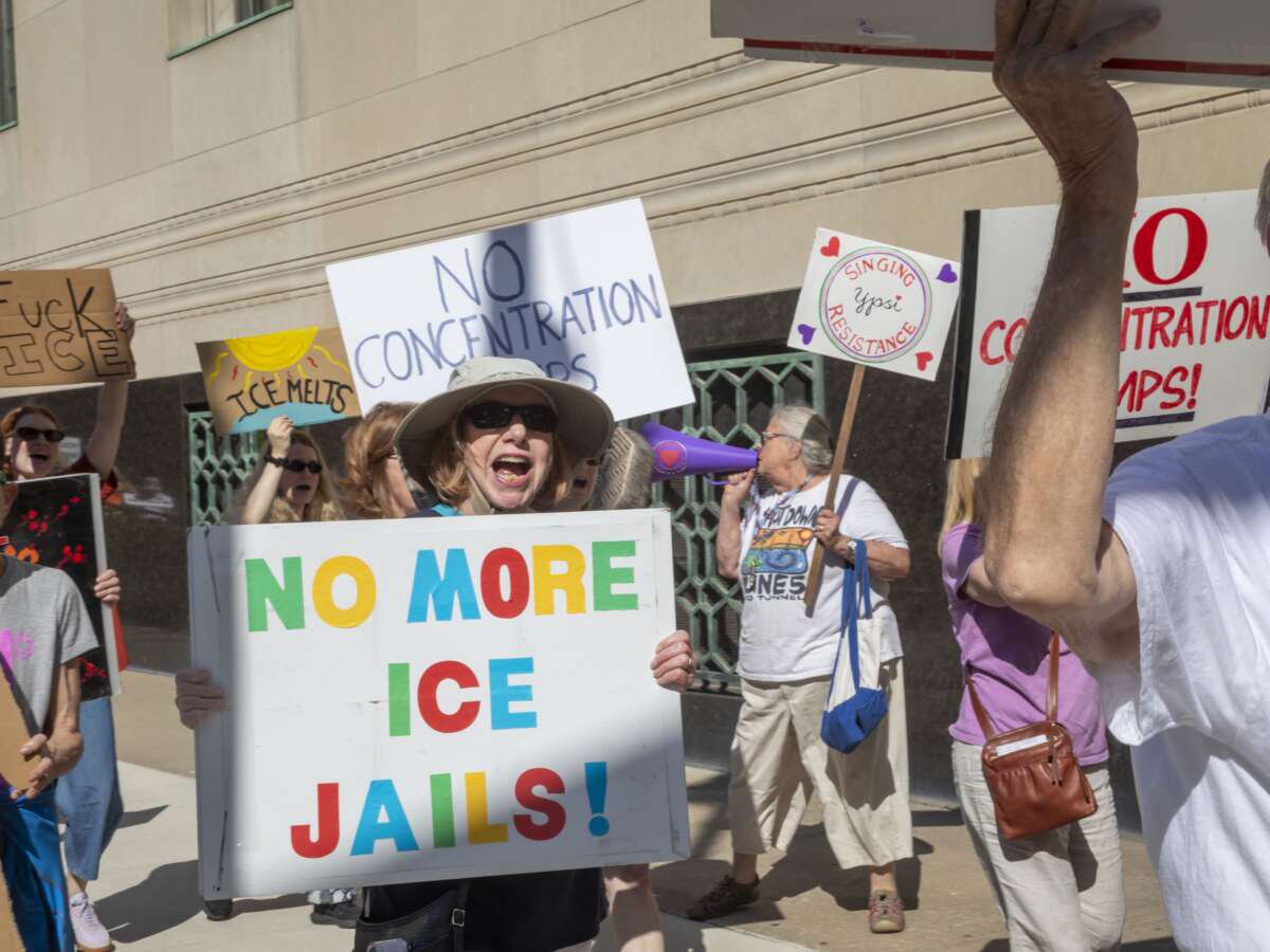 ICE Halts Efforts to Open Several Immigration Jails