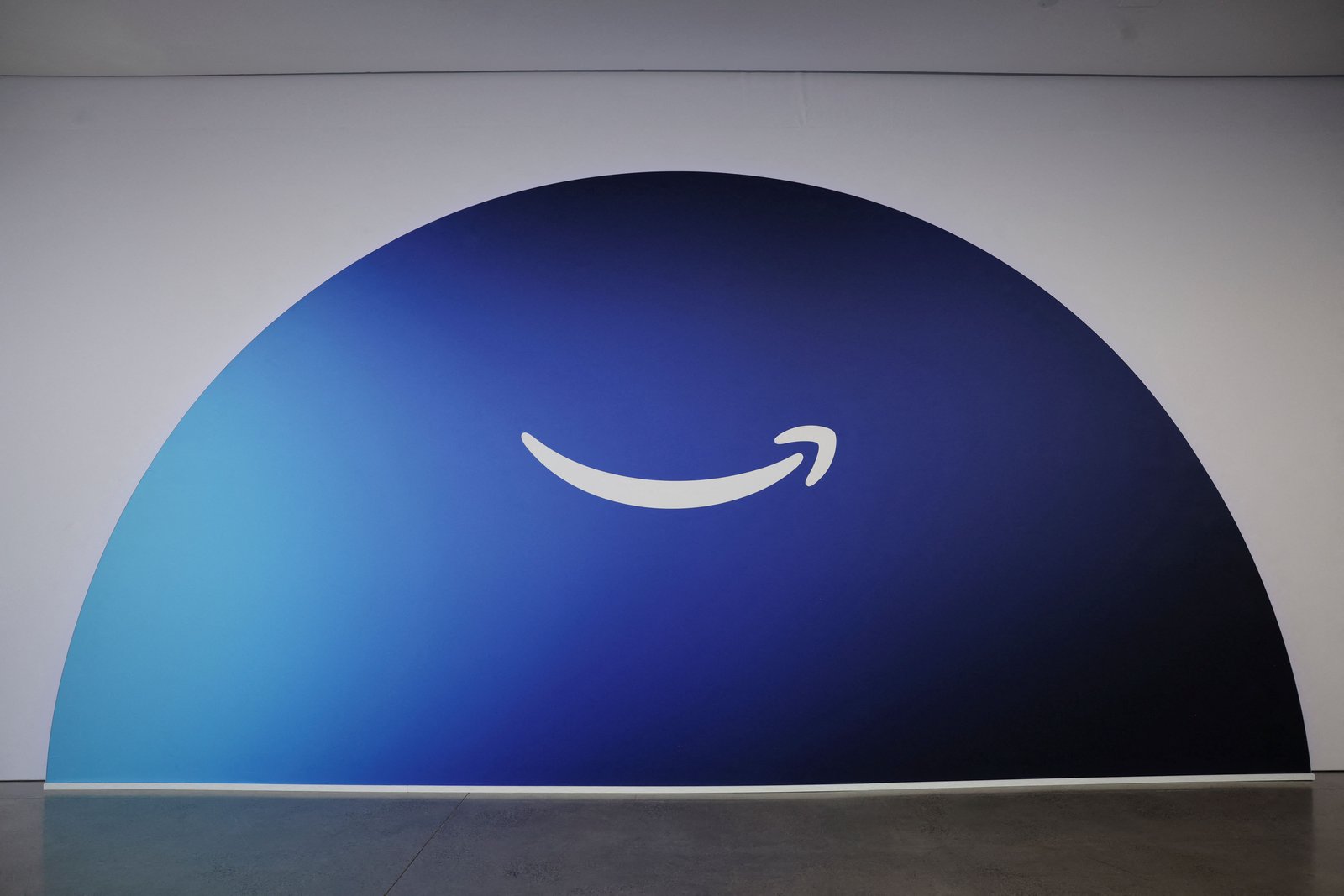 Amazon raises $15B in latest Big Tech bond sale