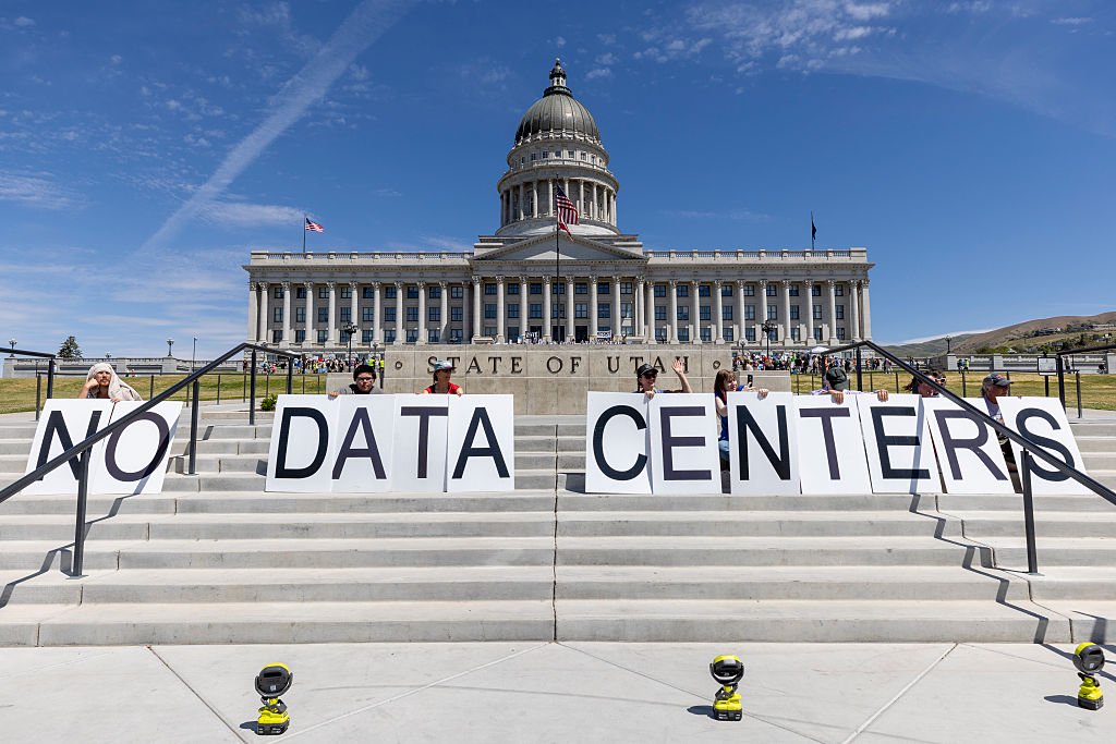 The Fight Against AI Data Centers Is the Newest Frontier of Global Class Warfare
