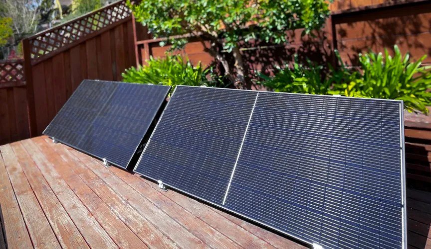 California Senate Bill Would Grease the Skids for Balcony Solar