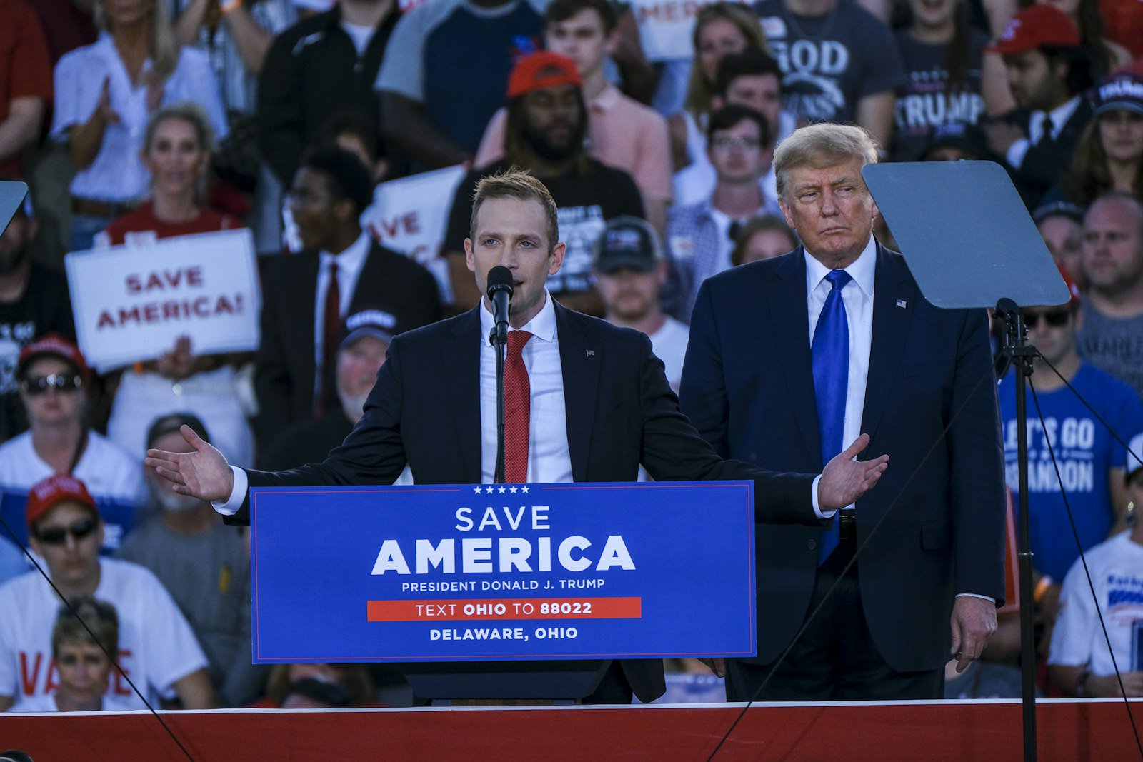 Trump Personally Calls Rep. Accused of Abuse to Warn About Midterms