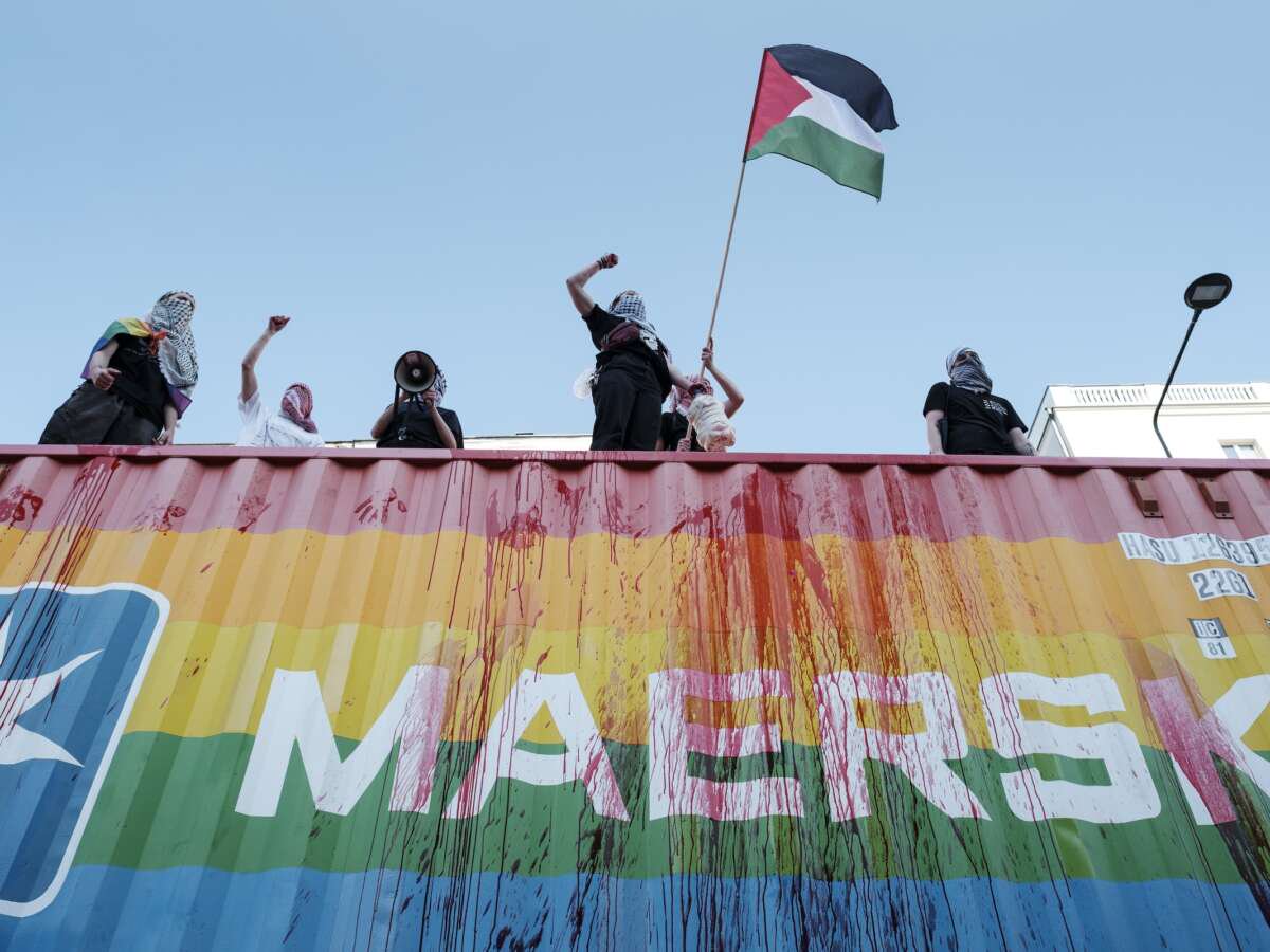 Maersk Still Shipping Weapons Components to Israel, Despite Claiming Otherwise