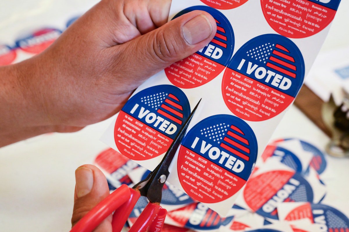 Campaign Staff Are Making Bank by Betting on Own Candidates