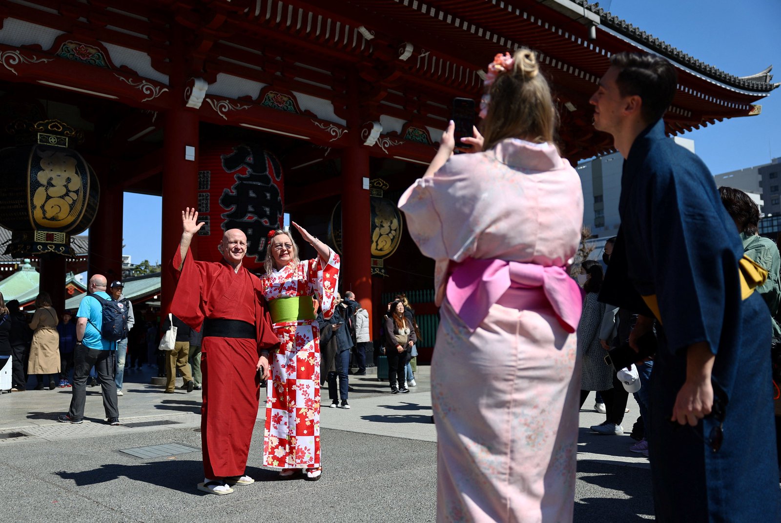 Japan braces for rough tourist season amid China row