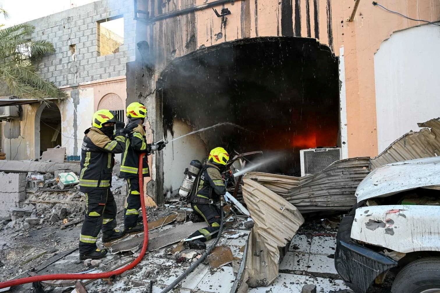 New US-Iran strikes threaten fragile ceasefire