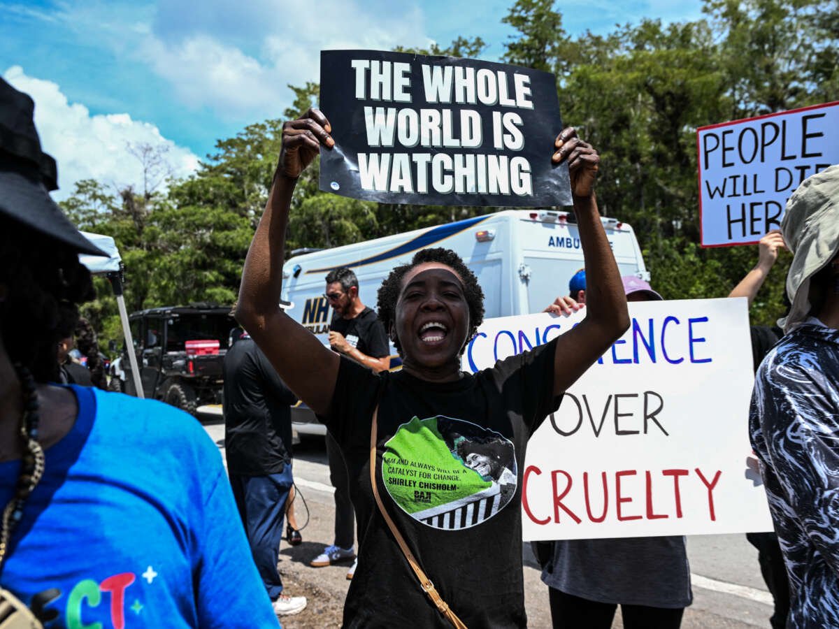 Federal Court Rules ICE Can Continue to Imprison Immigrants Without Bond