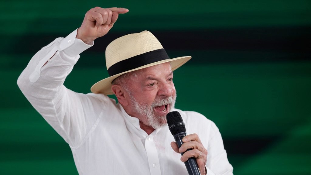 Brazil expels Argentine ambassador from the country