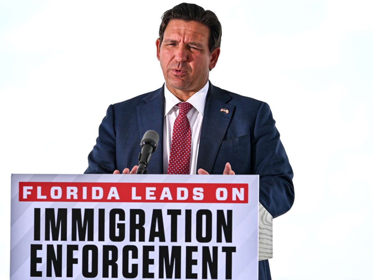 Florida Bars Undocumented Students From State Colleges