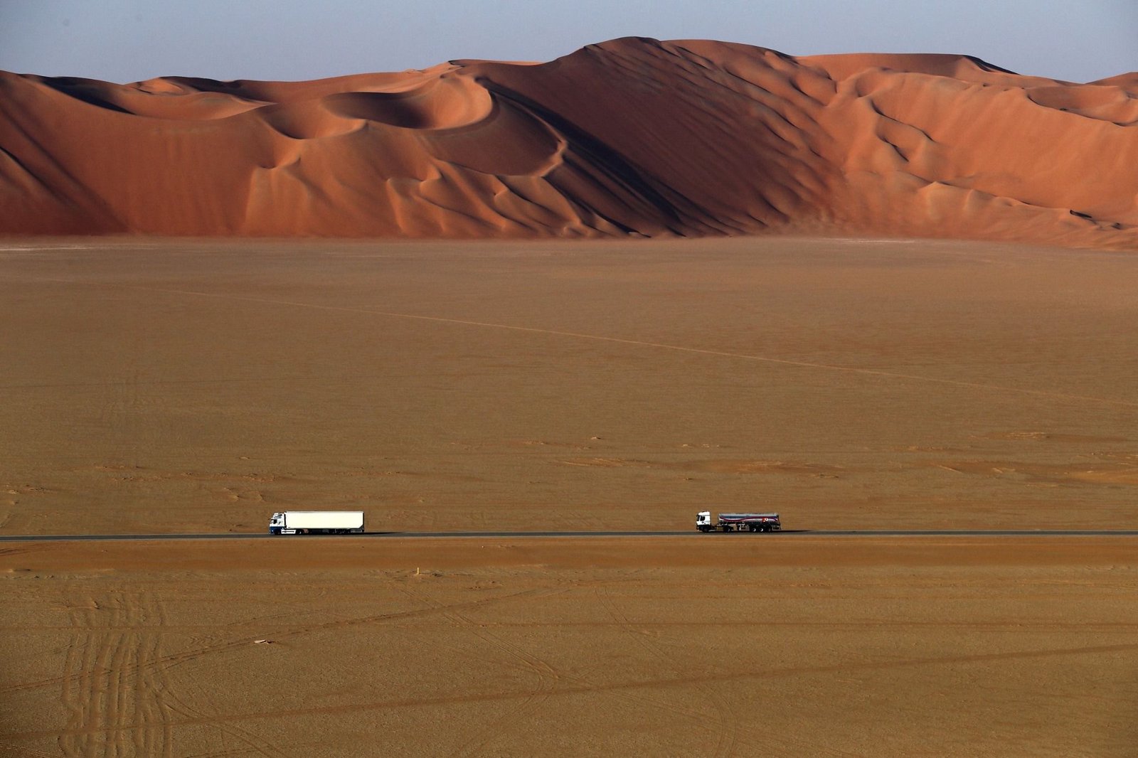 Saudi-UAE border trade slows amid tensions