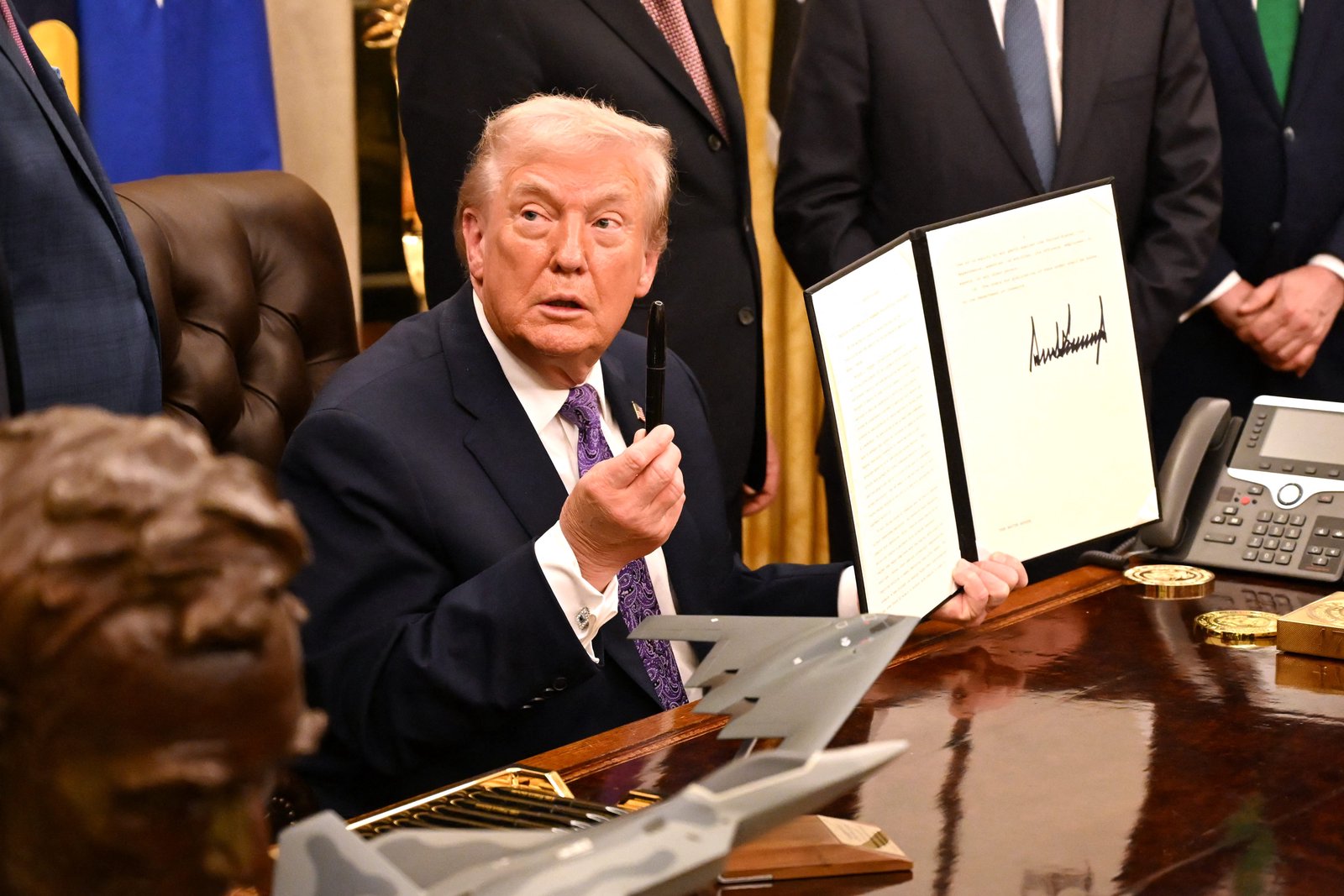 This Week in Democracy – Week 47: Judges and Grand Juries Block Trump