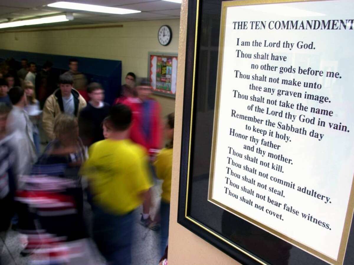Judge Blocks Arkansas Law Requiring Ten Commandments in Every Classroom