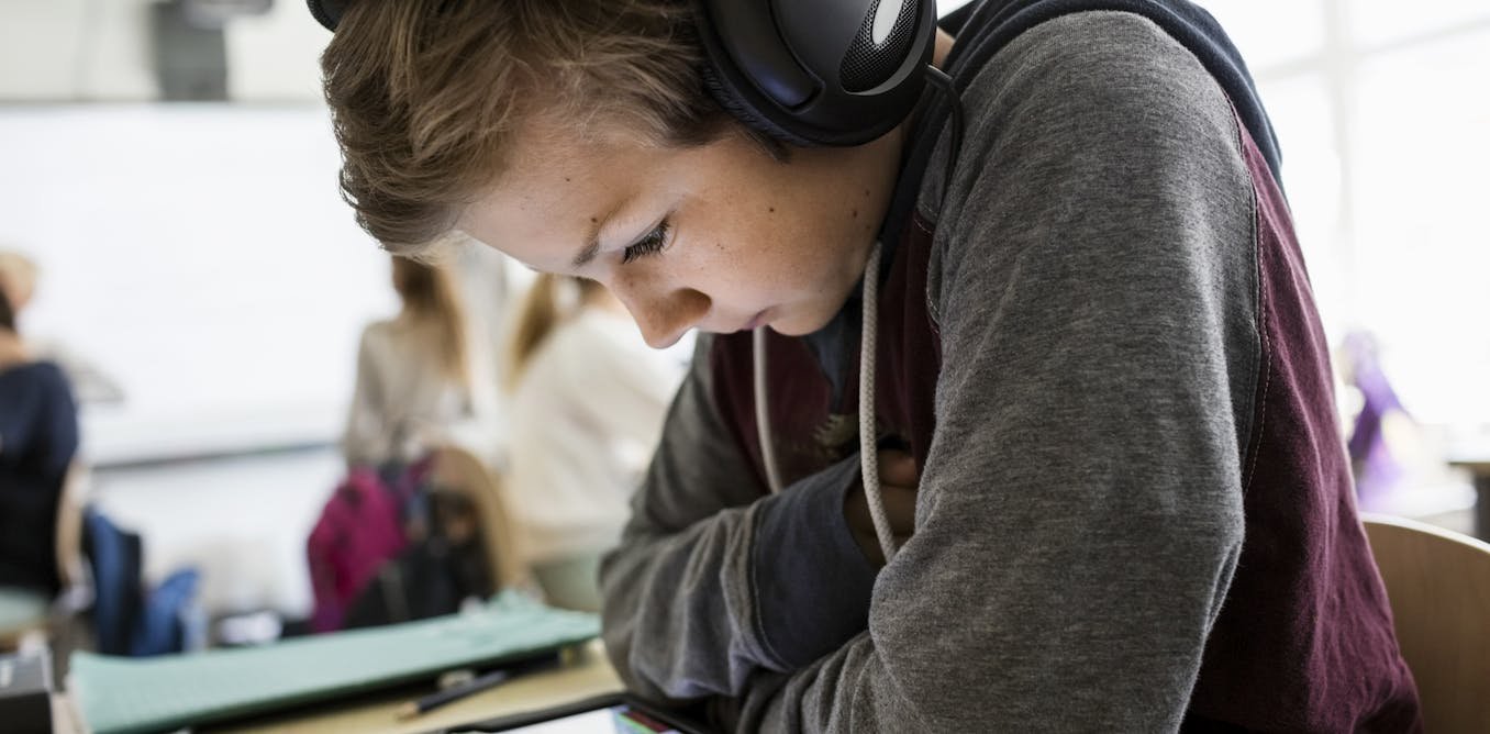 The ‘one chatbot per child’ model for AI in classrooms conflicts with what research shows: Learning is a social process