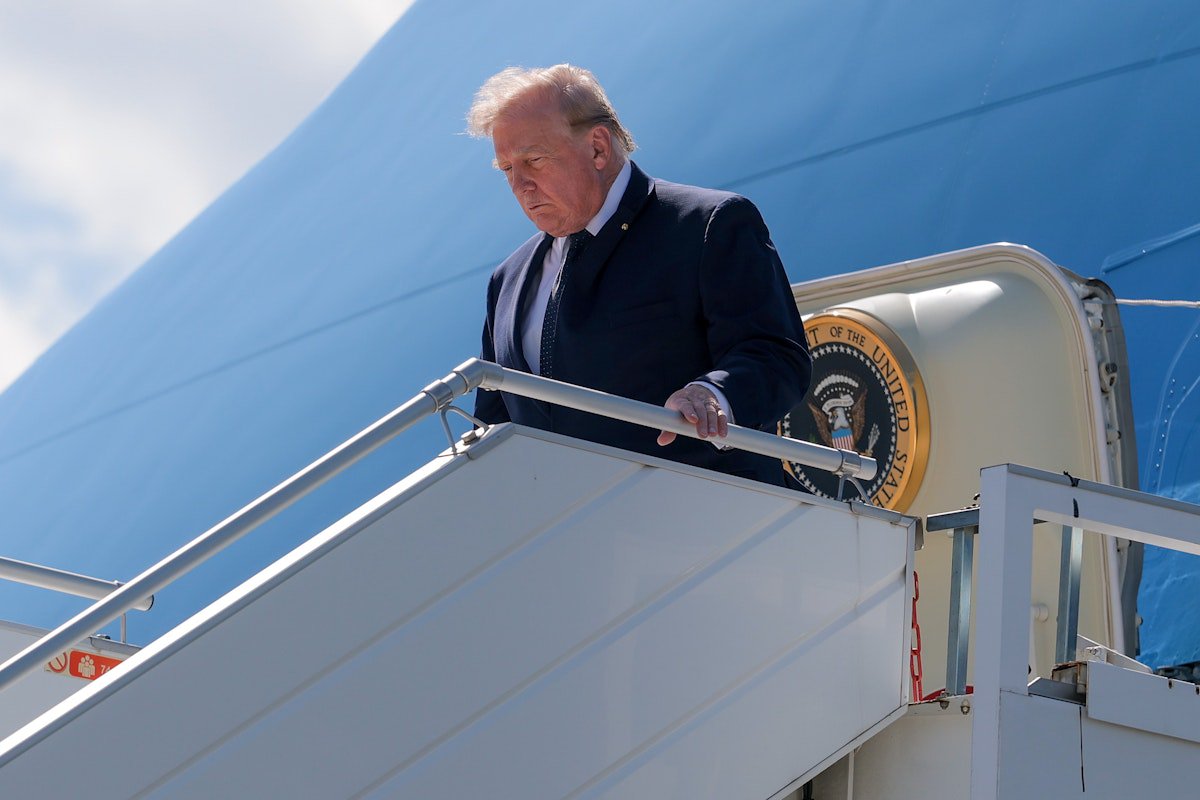 Trump Finds New Way to Kill Efforts to Renew Key Spy Bill