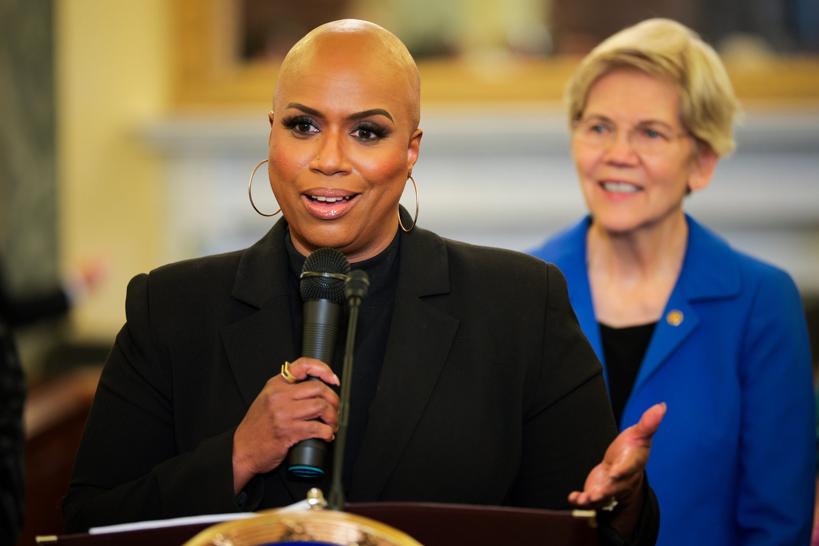 💪 Dems Finally Flex Their Muscles