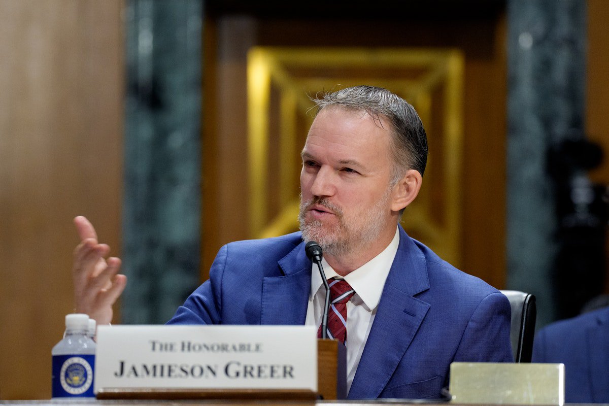 Trump Trade Ambassador Dodges Key Question on Tariff Reimbursements