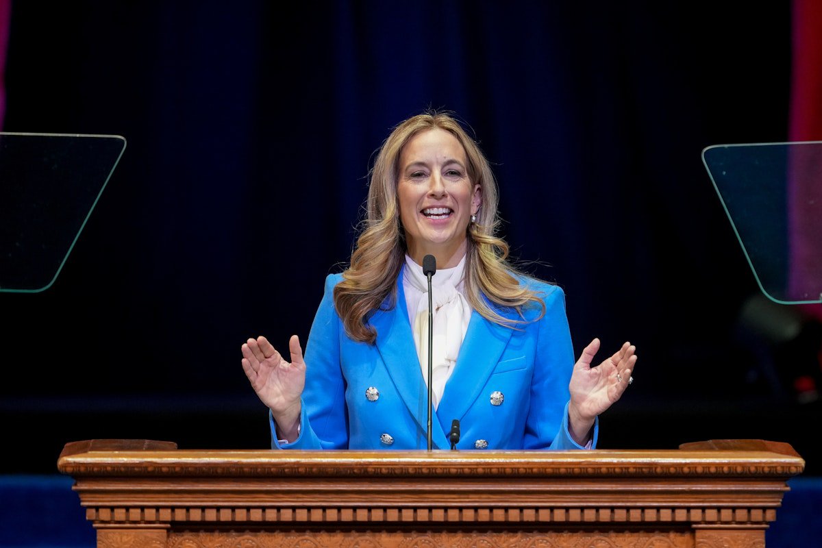 Democratic Governor Ramps up Methods to Rein in ICE in Her State