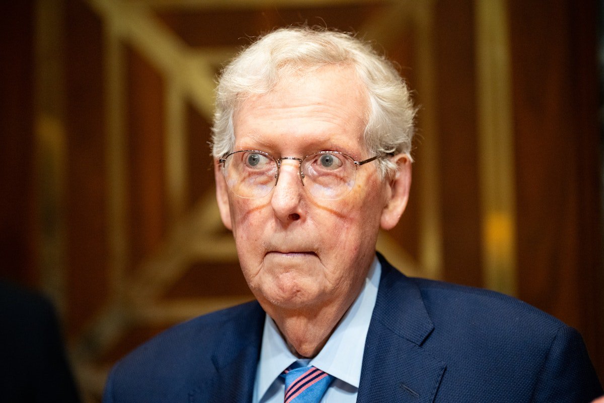 New Video Appears to Show Mitch McConnell Loaded Onto Stretcher