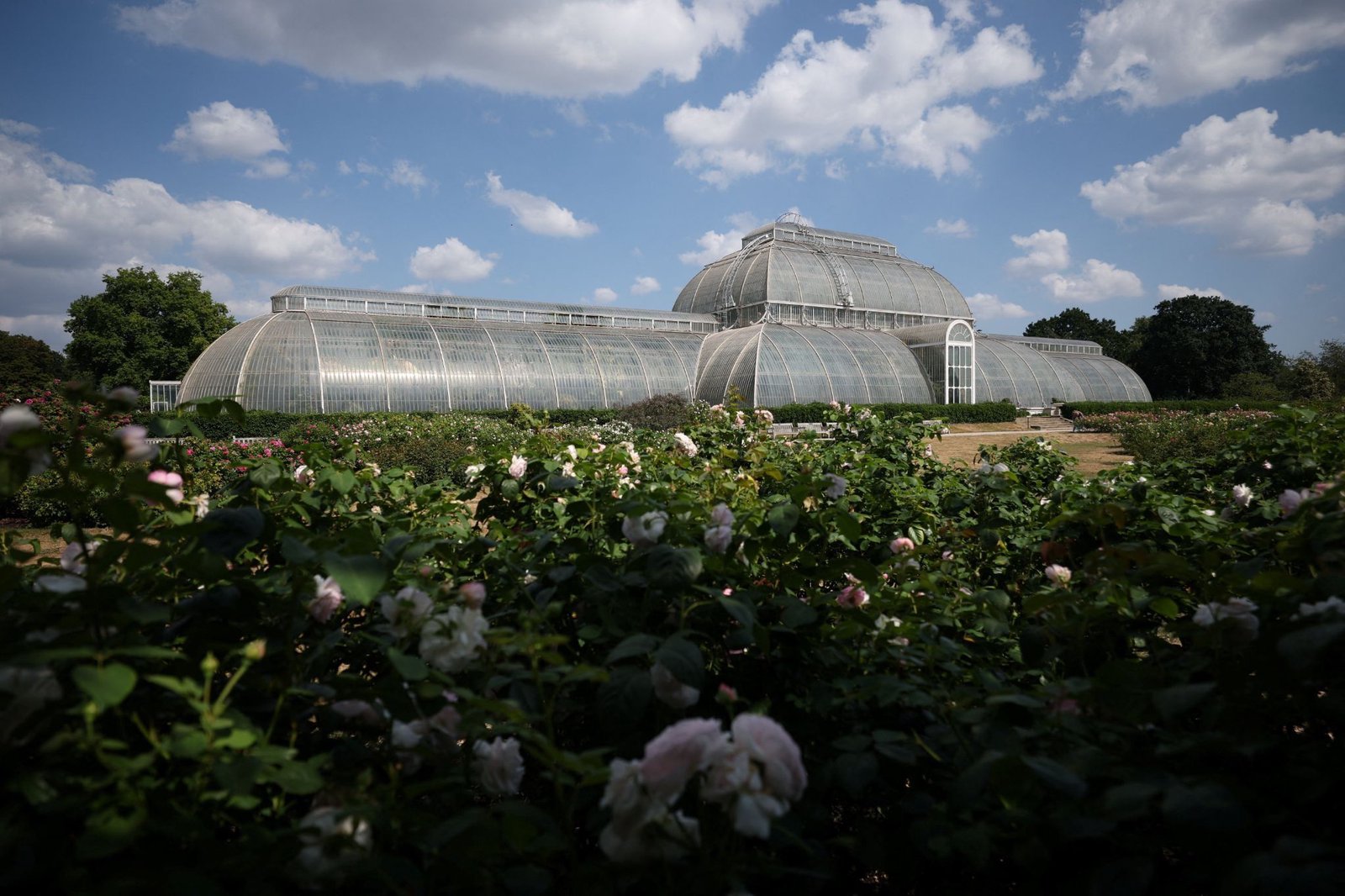 London records first dry month in 150 years