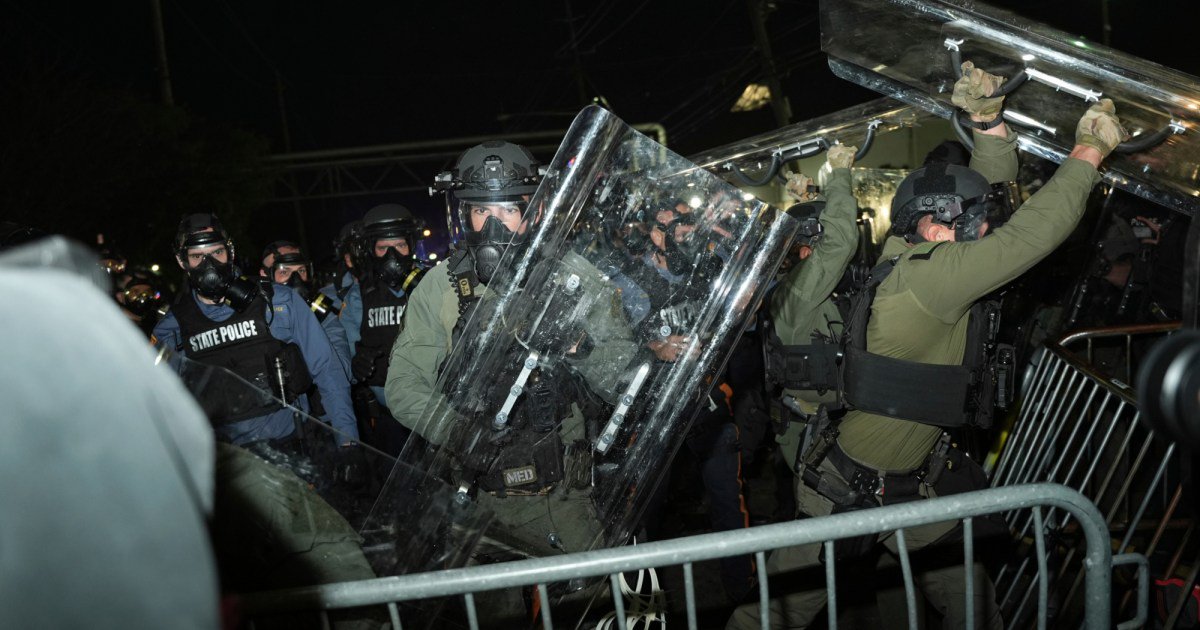 New Jersey Officials Impose Curfew to  Stifle Anti-ICE Protests at Delaney Hall