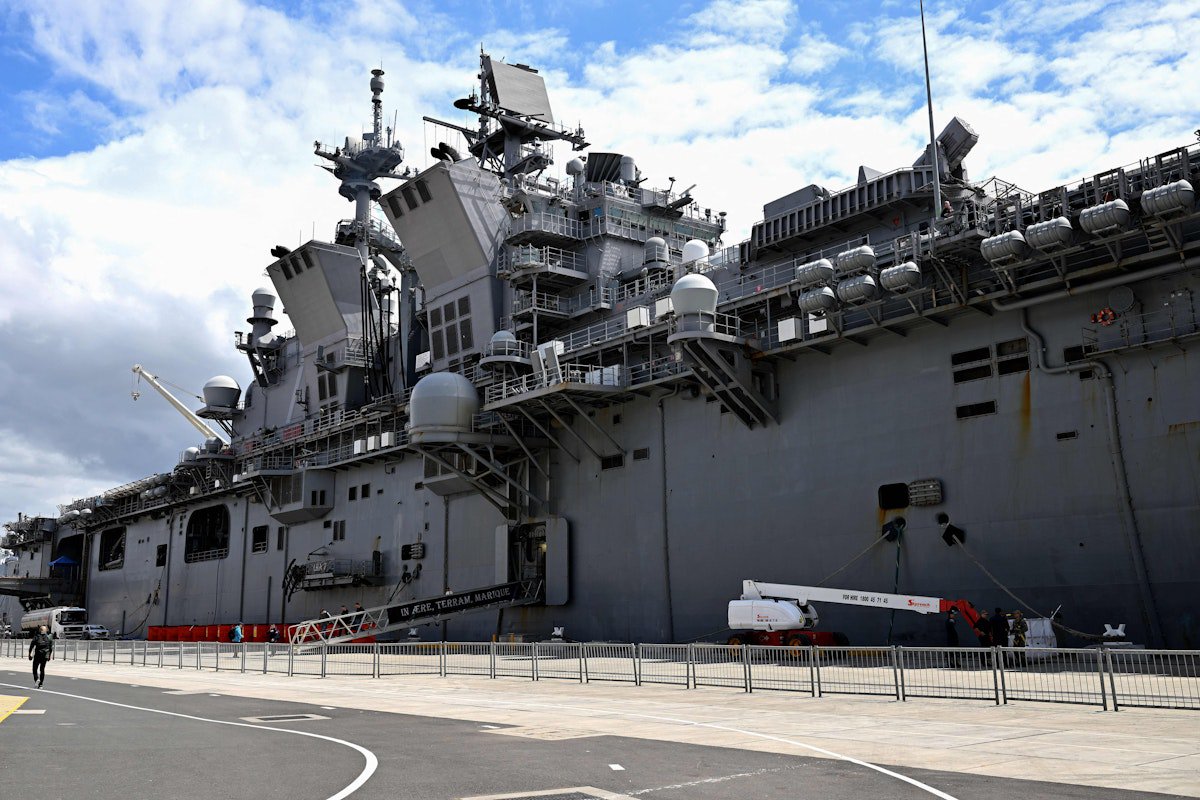 Trump Deploys Marine Unit That Could Conduct Ground Operations in Iran