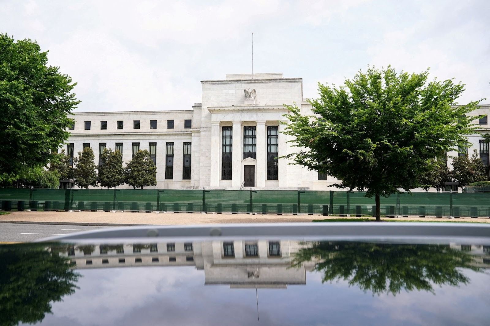 Investors warn of rising interest rates as inflation worries mount