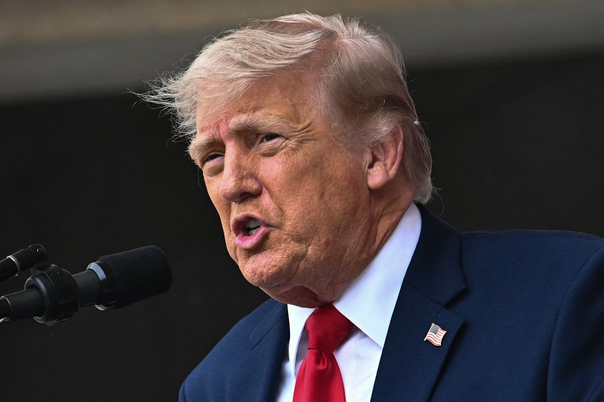 Trump Undercuts His Own Advisers and Admits Slush Fund Isn’t Dead