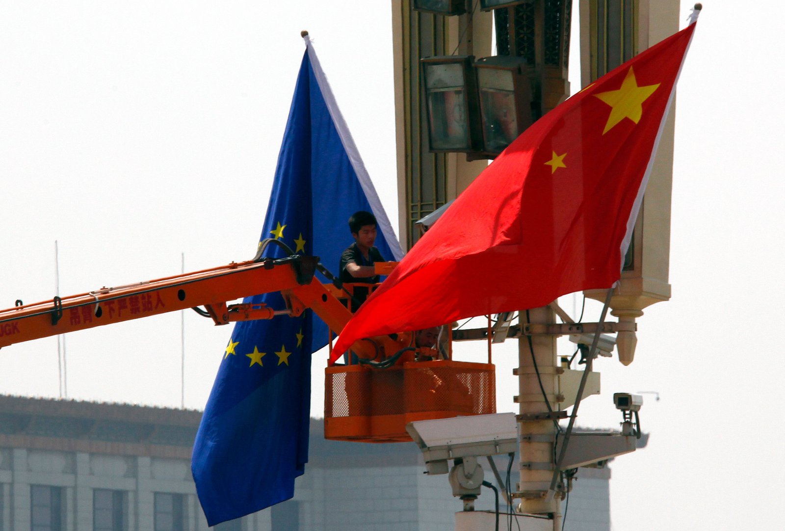 China-EU tensions flare on economic policy